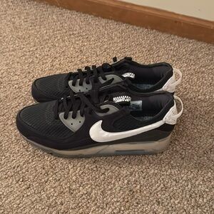 Nike air max’s size 15 men’s NEVER WORN!